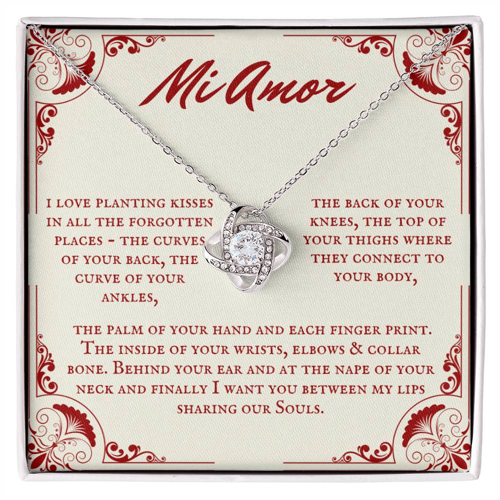 Mi Amor Love Knot Necklace